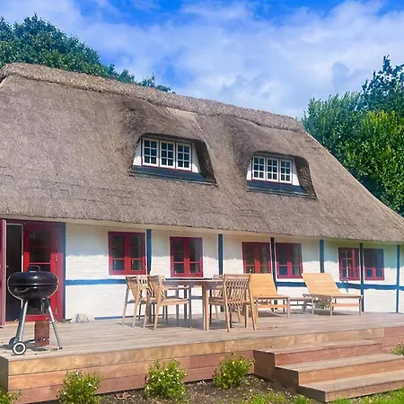 Vakantiehuis Renovated 1872 Country Estate On South Langeland